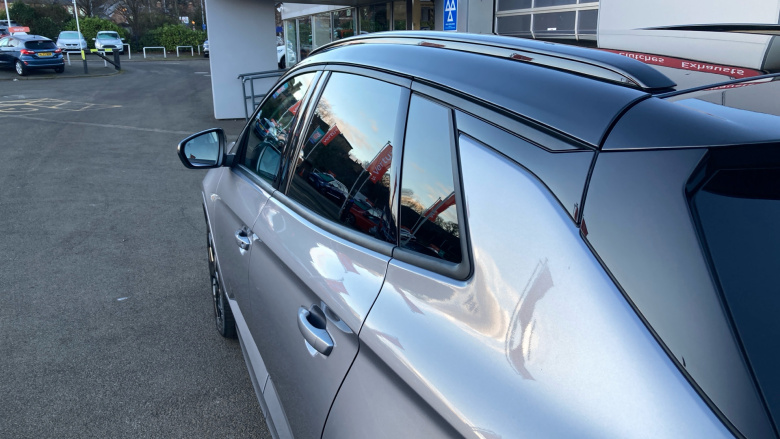 Vauxhall Grandland 1.5 Turbo D Ultimate 5dr Auto Diesel Hatchback